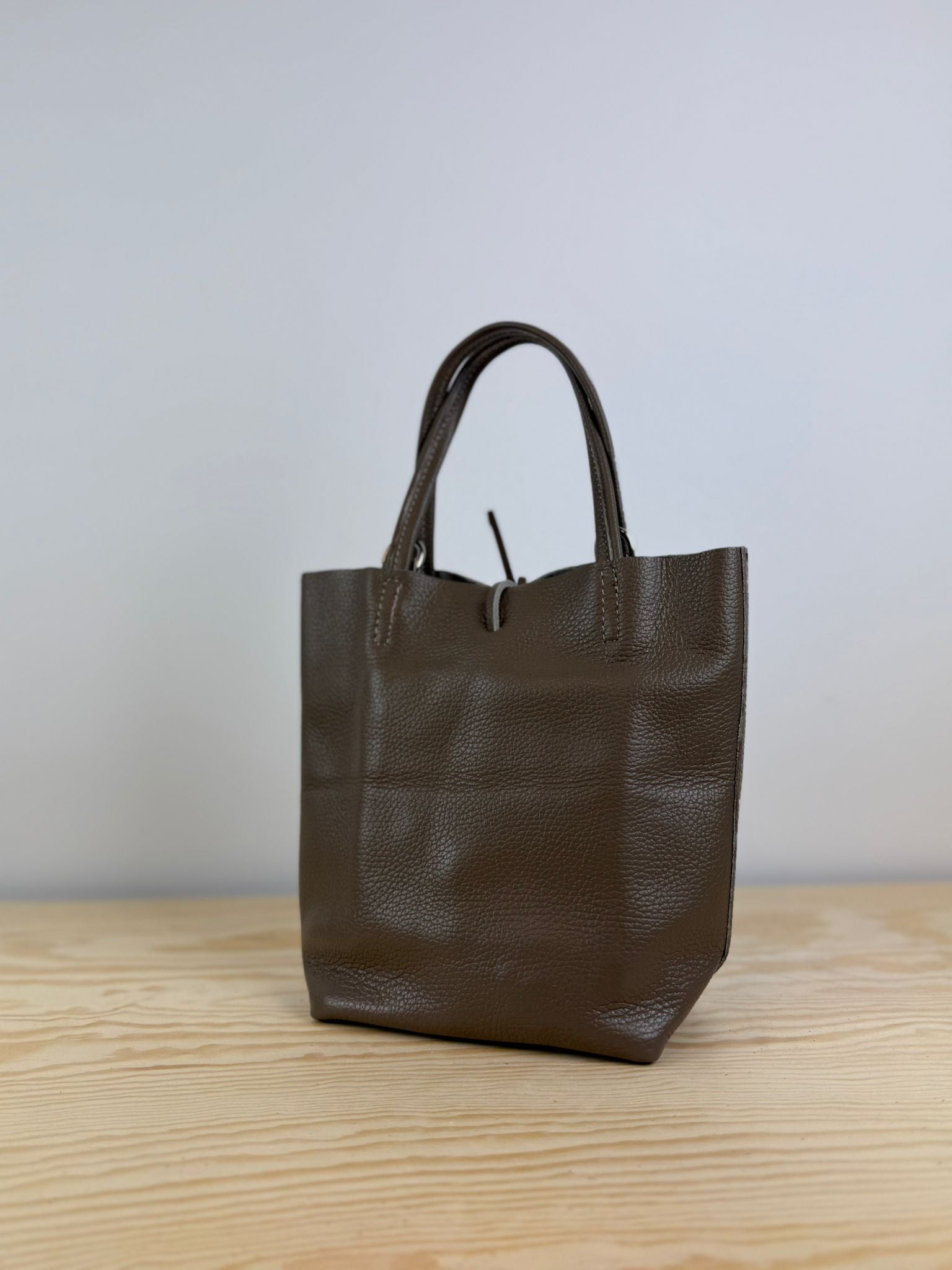 Alice crossbody / mini shopper - Taupe 🤎