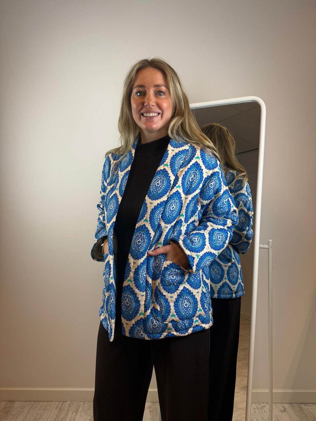 Isa gewatteerd jasje - Helblauw 💙