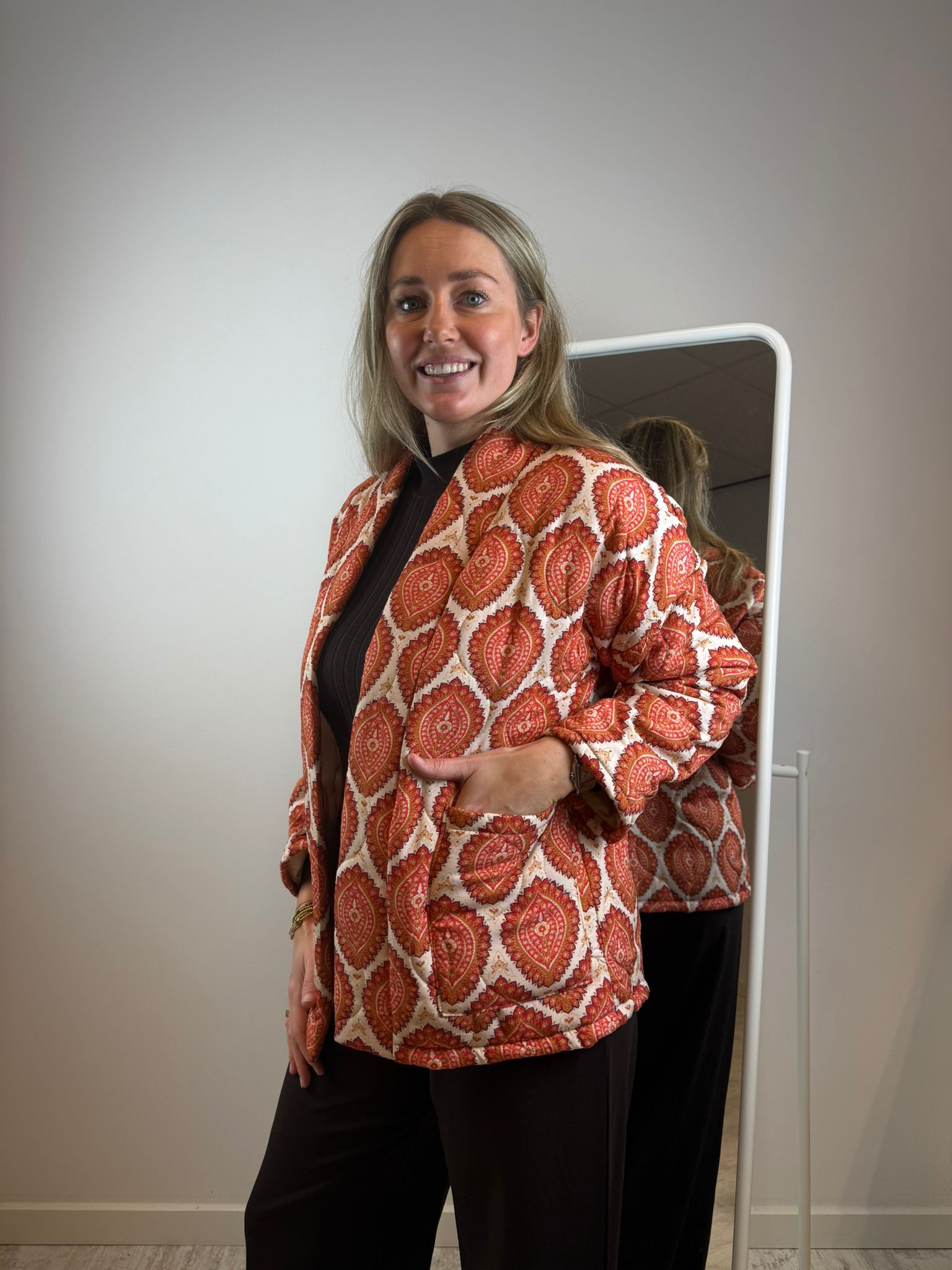 Isa gewatteerd jasje - Oranje-Bruin 🧡🤎