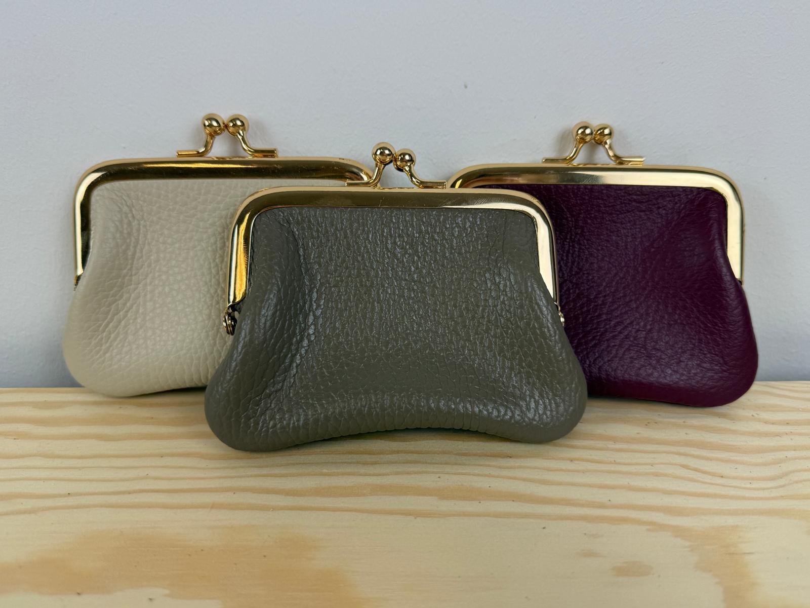 Pippa portemonnee maat S ❤️🤍🤎