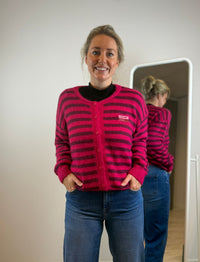 Jolijn streepjes vest - Magenta-Rood 🩷❤️