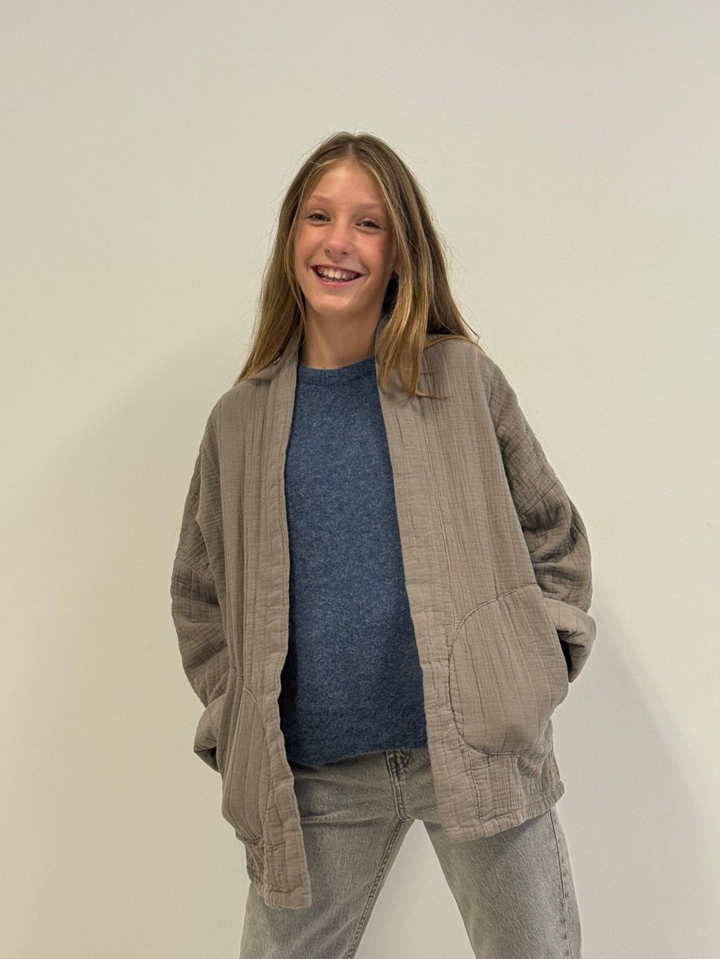 Veerle katoenen jasje - Leem 🩶