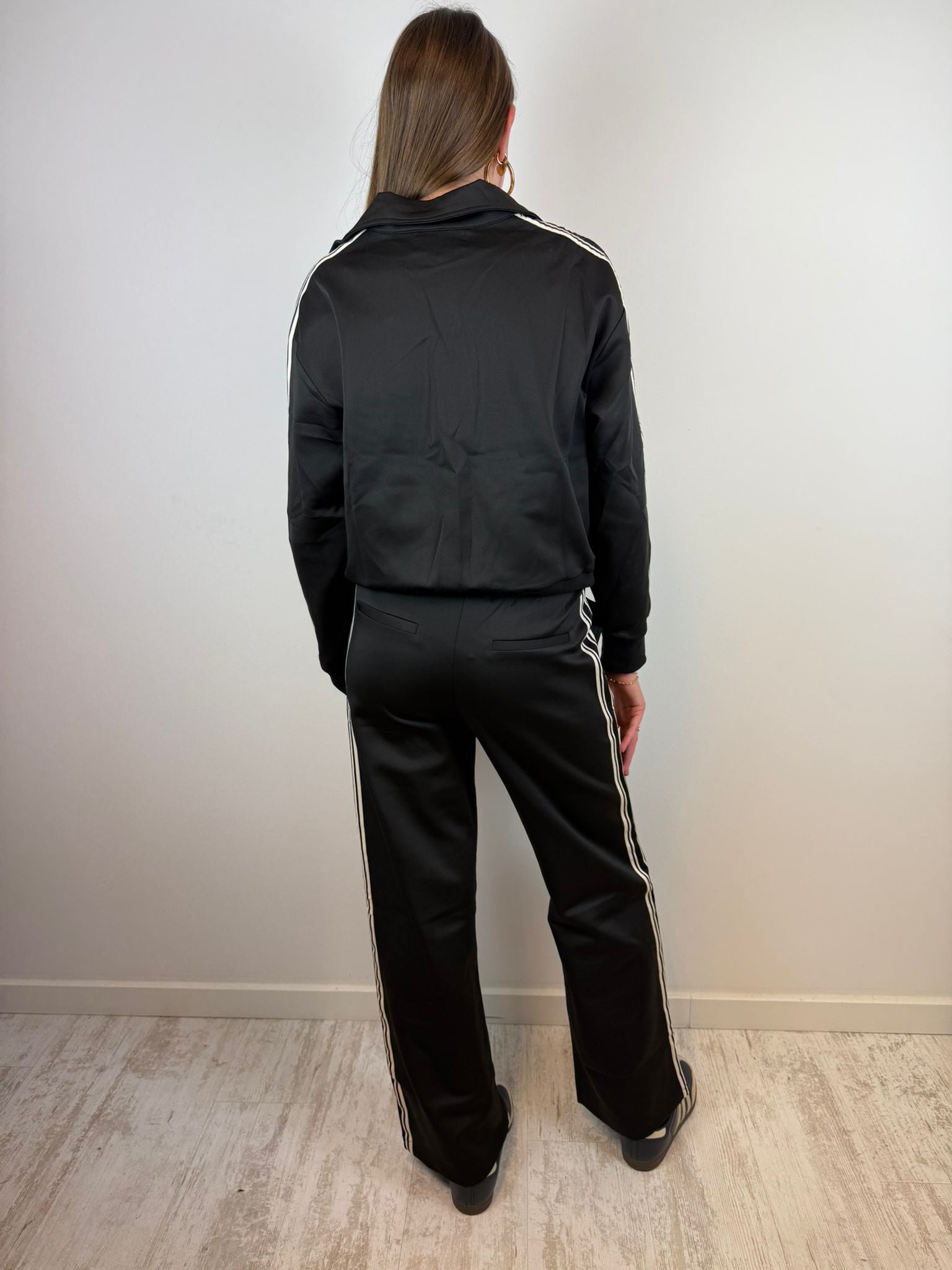 Mia sportief vest - Zwart 🖤