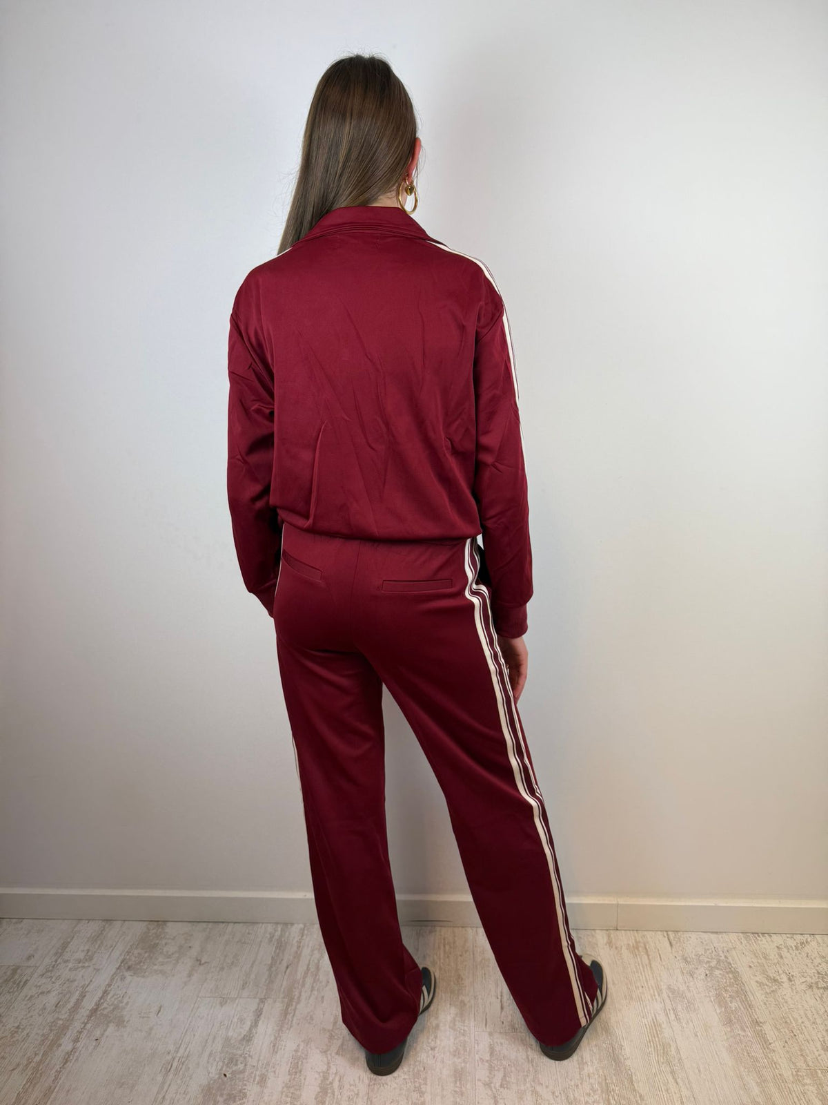 Mia sportieve stripe pants - Rood ❤️