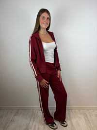 Mia sportieve stripe pants - Rood ❤️