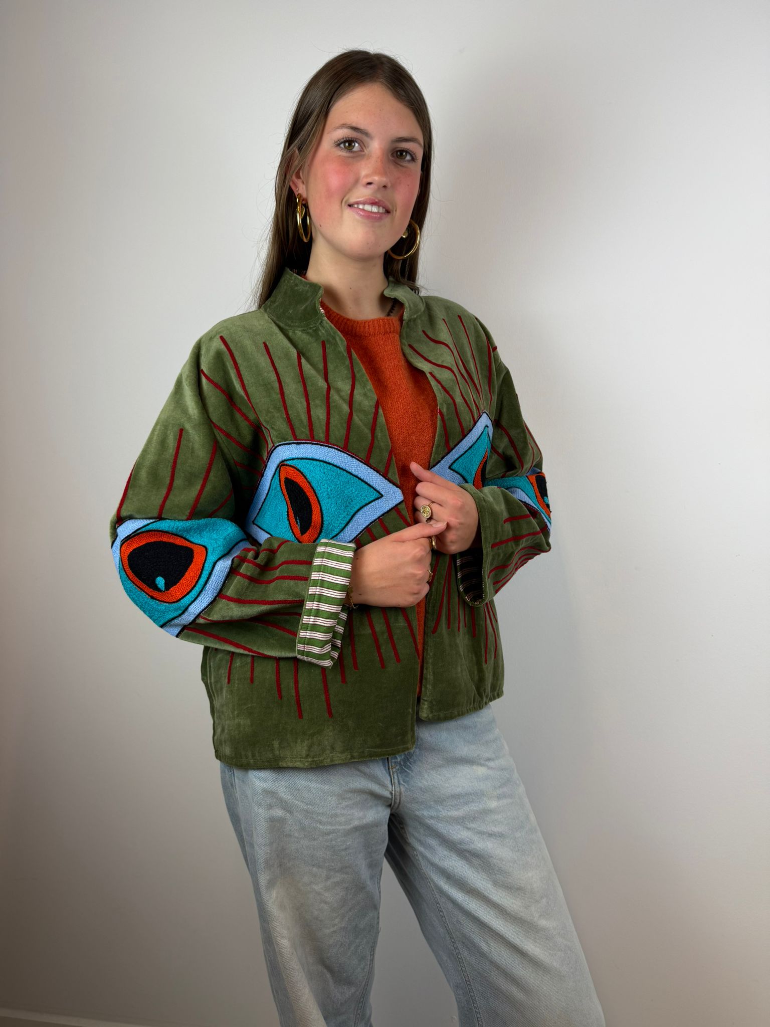 Juliëtte - handgemaakt fluwelen jasje ogen 👀