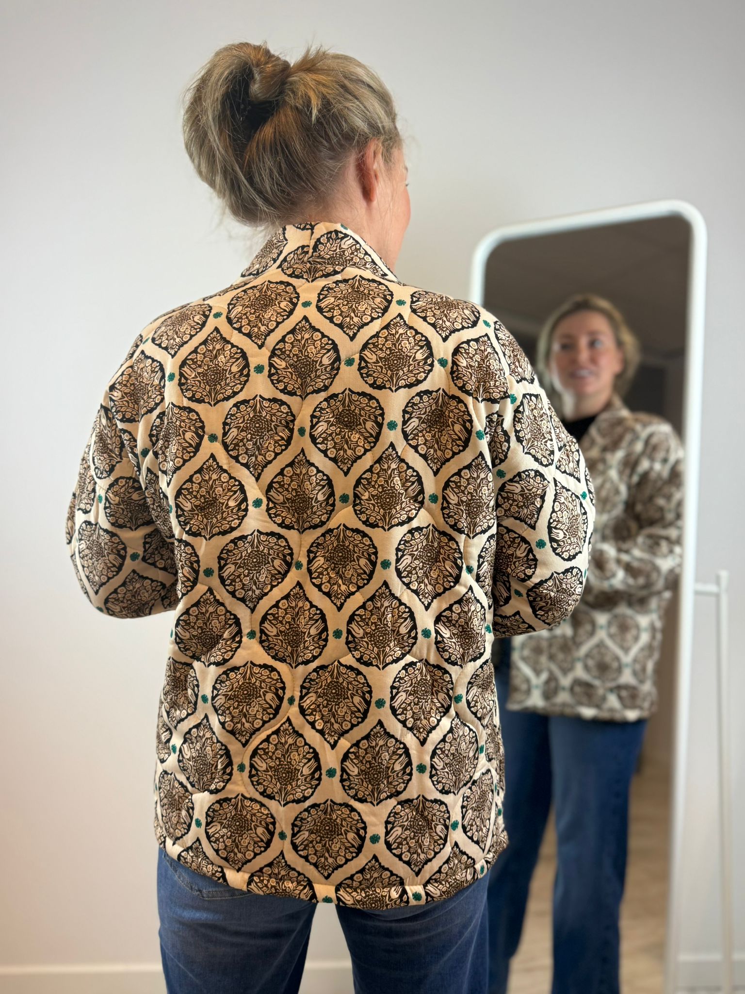 Isa gewatteerd jasje - Bruin-Zwart 🤎🖤