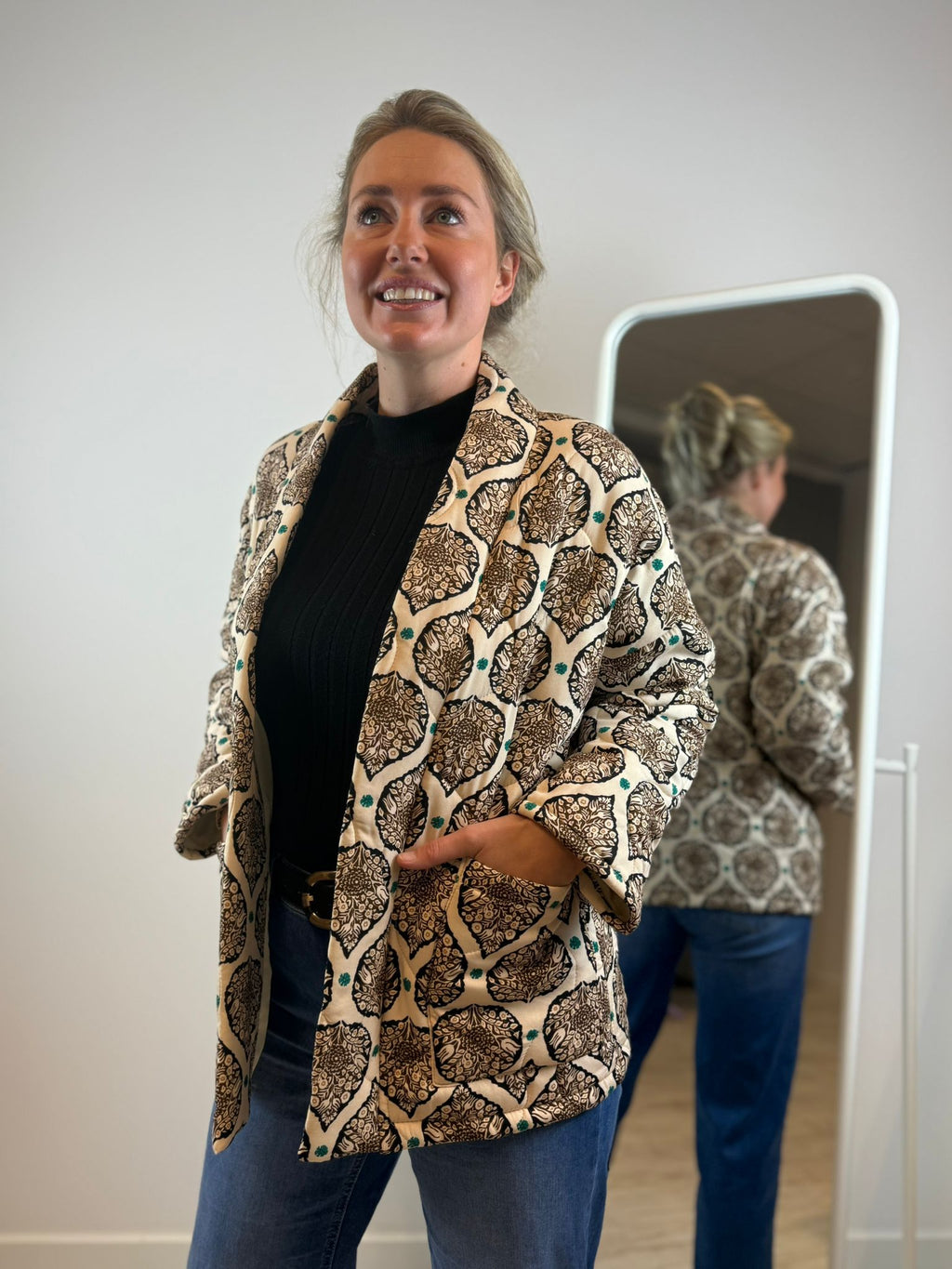 Isa gewatteerd jasje - Bruin-Zwart 🤎🖤