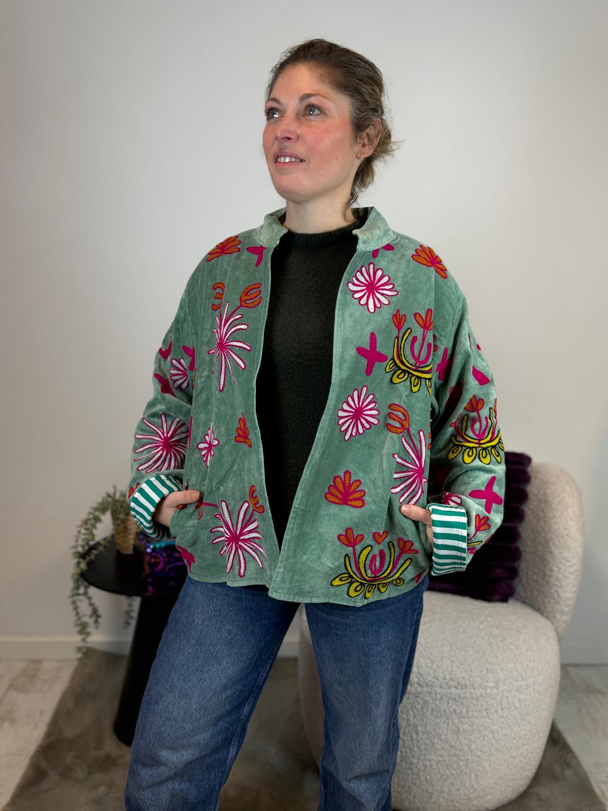 Juliëtte - handgemaakt fluwelen jasje panter 🐆