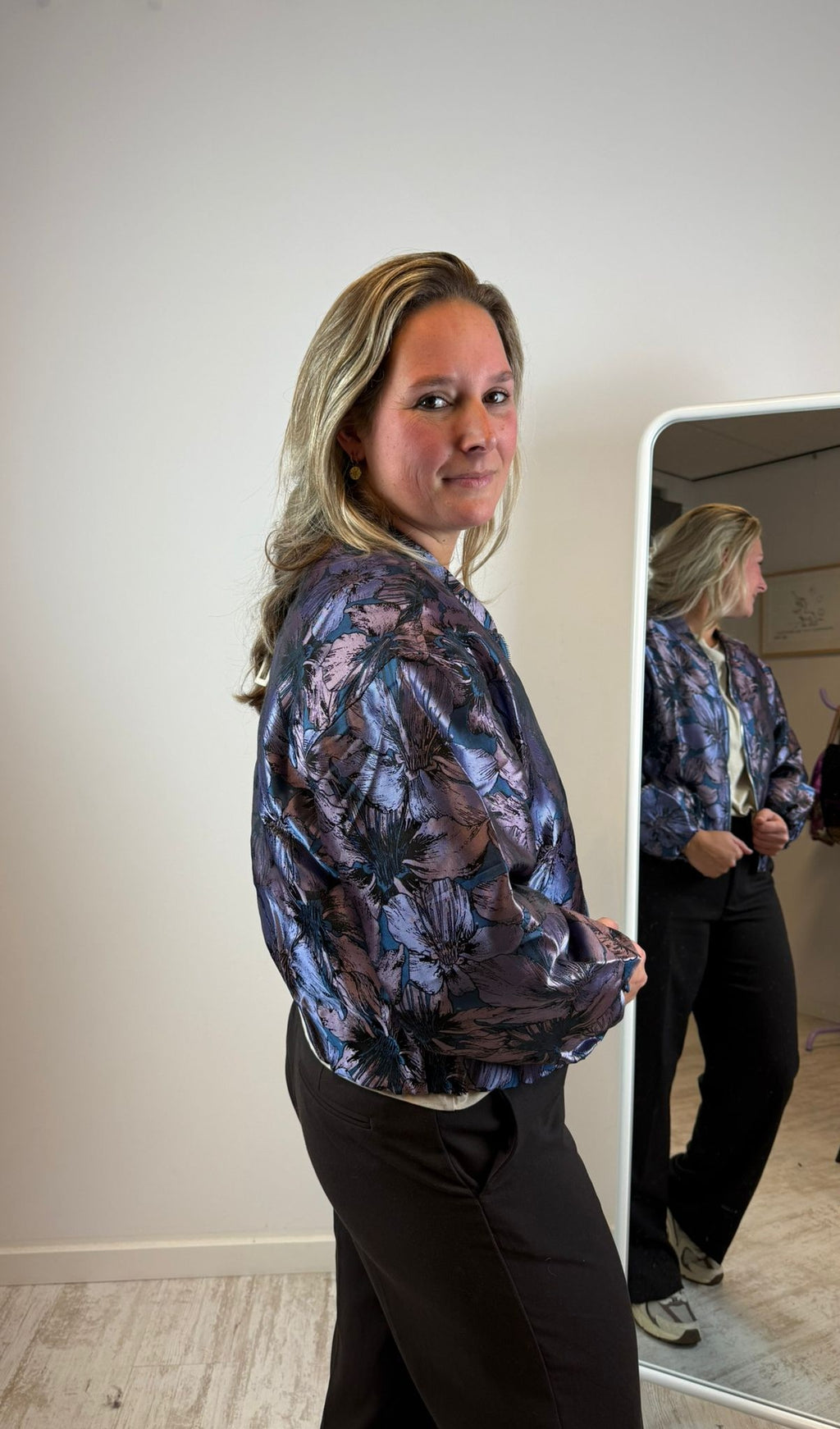 Odette floral bomber 💜🌺