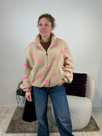 Ted - Trui beige met roze hartjes 🩷